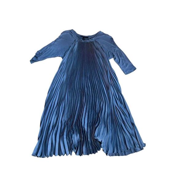 BCBG Maxazria pleated Gray Midi dress XS (026) - Picture 9 of 11